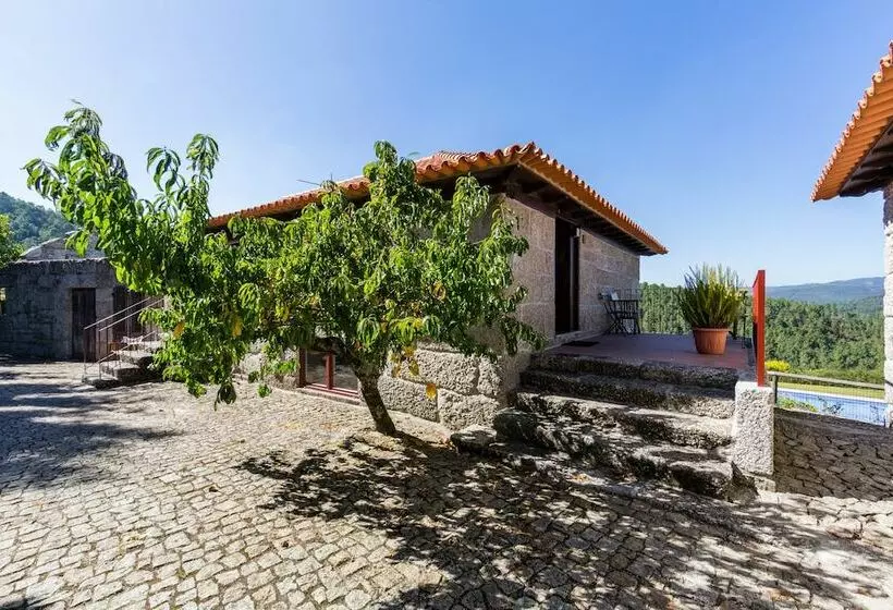 ベッドアンドブレックファースト Quinta Da Pousadela Agroturismo