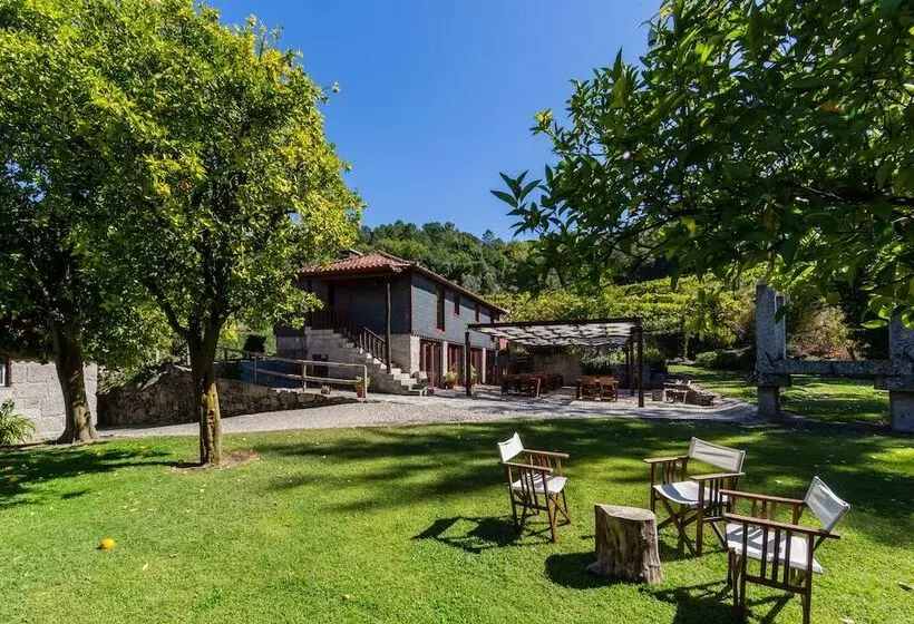 ベッドアンドブレックファースト Quinta Da Pousadela Agroturismo