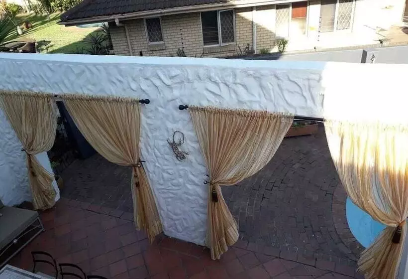 Aamiaismajoitus (B&B) Umuzi Guest House