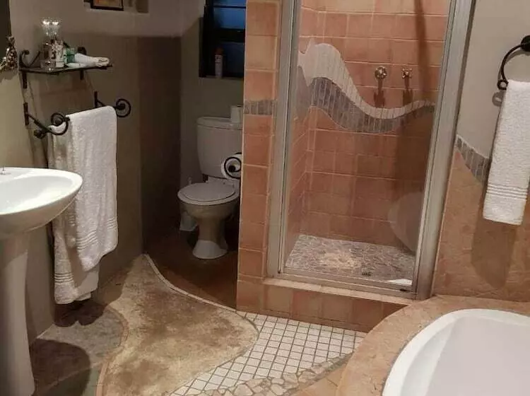 Aamiaismajoitus (B&B) Umuzi Guest House