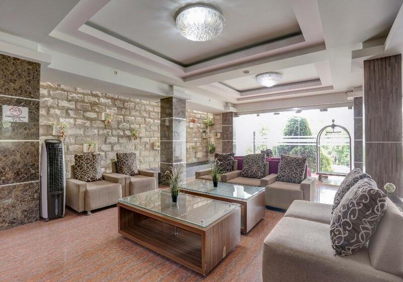 Collection O 499 Princess Keisha Hotel & Convention Center