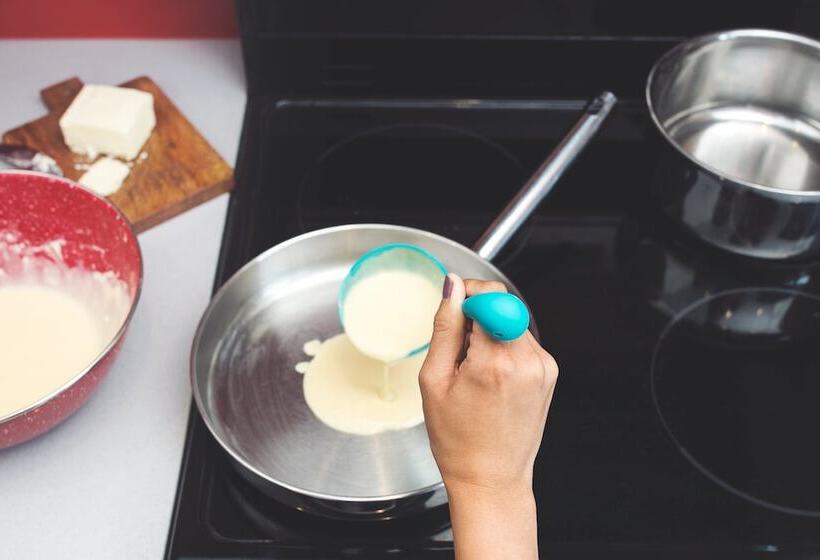 هتل Coral Inn  Hci