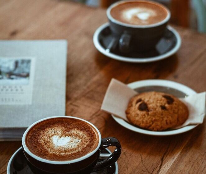 هتل Coral Inn  Hci