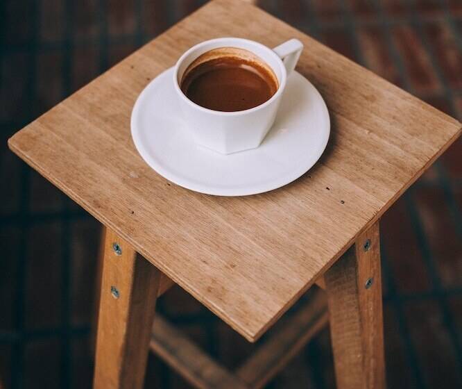 هتل Coral Inn  Hci