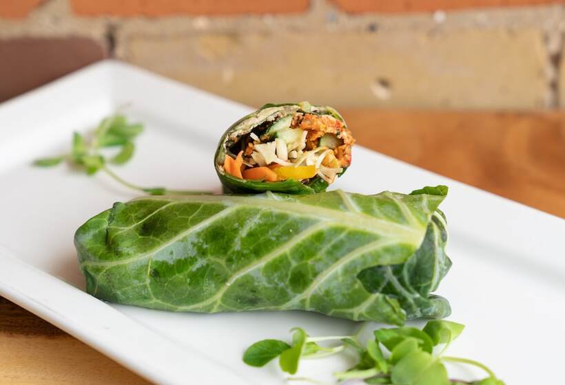 هتل Coral Inn  Hci