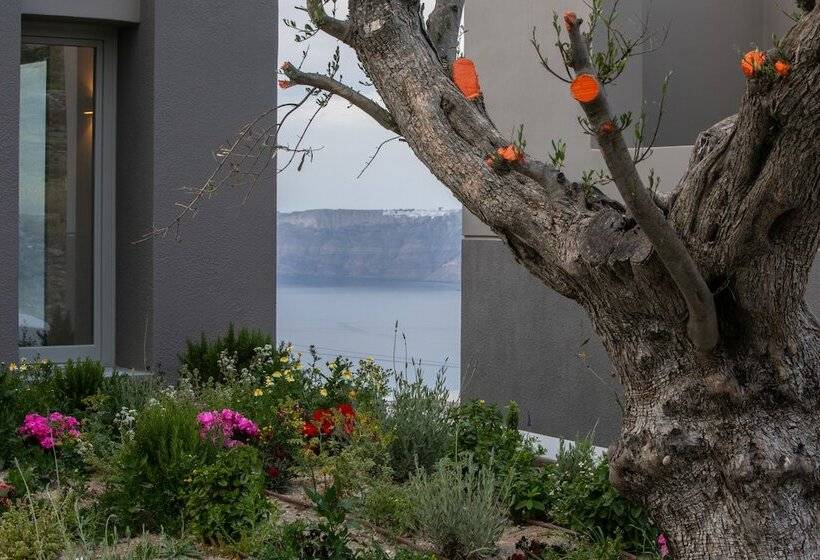 هتل Melidonia Suites