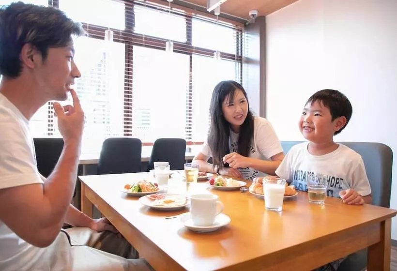 Hotelli Narita Aic Airport