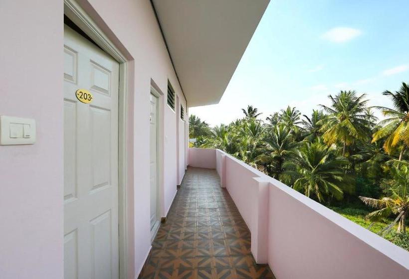 Hotell The Olive Grand