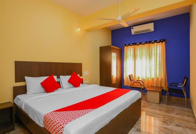 Hotell The Olive Grand