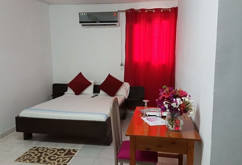 هتل Restaurant Du 3ème Pont