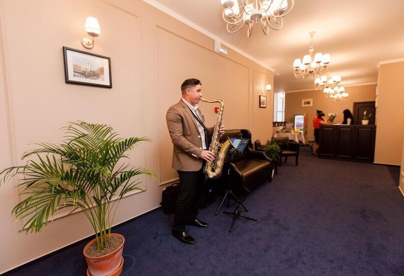 בית מלון כפרי Teta Kropotkin