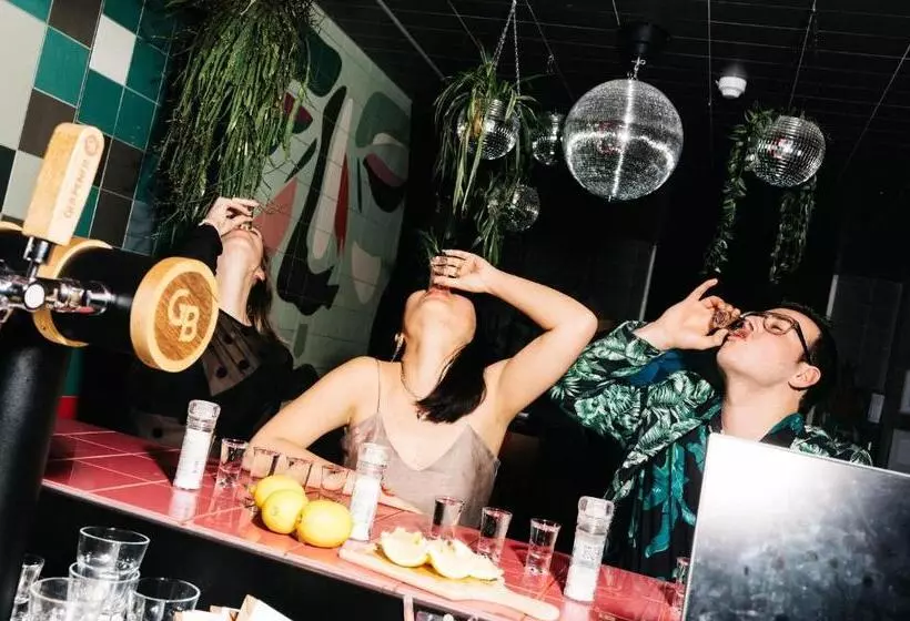 The Green Elephant Hostel & Spa