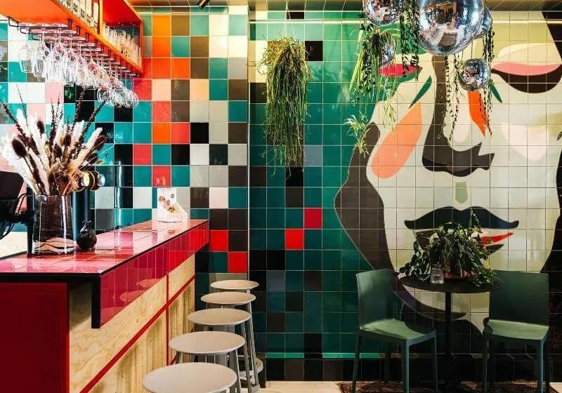 The Green Elephant Hostel & Spa