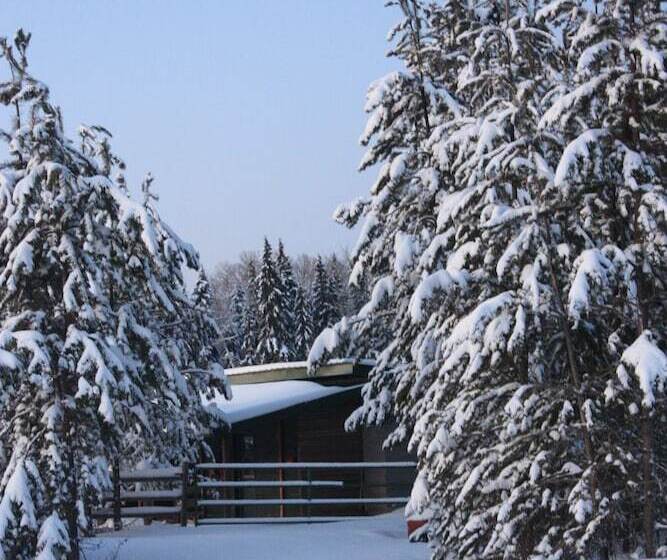 Woodhouse Cottages And Ranch