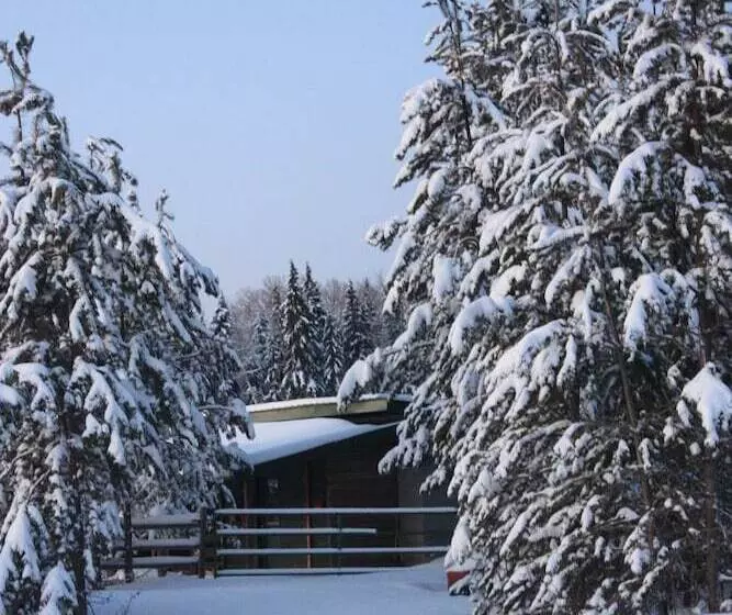 Woodhouse Cottages And Ranch