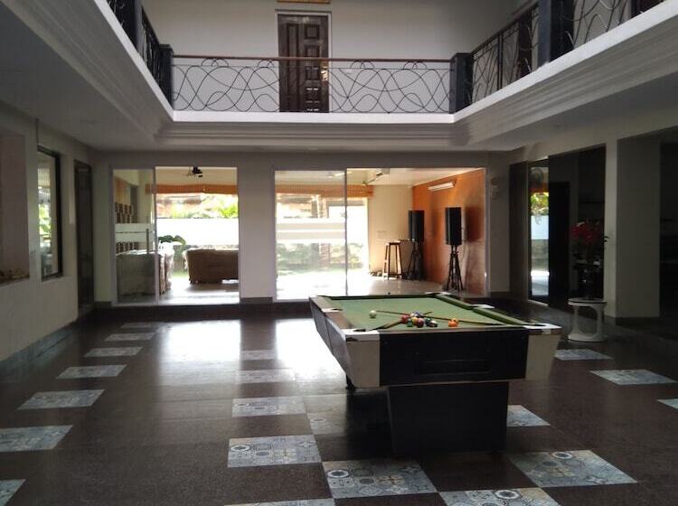 בית מלון כפרי Karon Premium