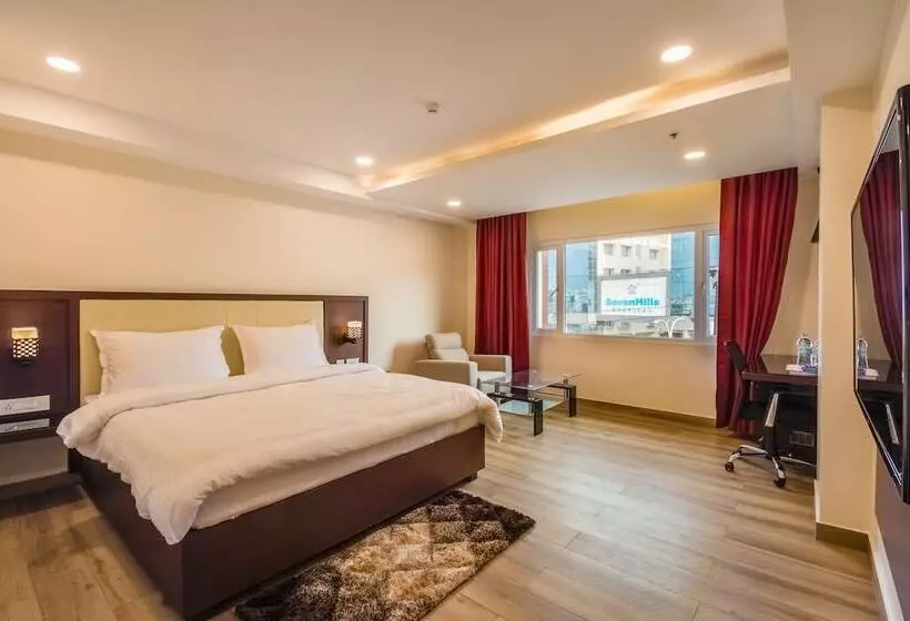 ホテル Karunya Residency