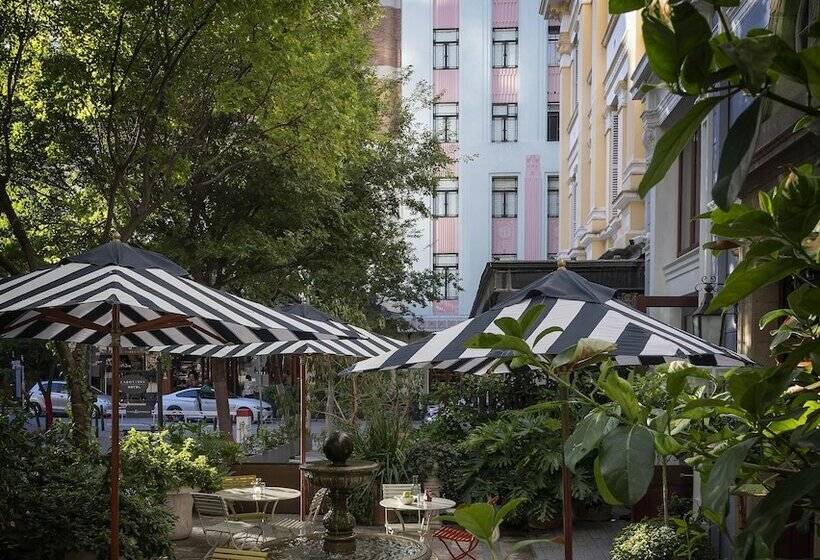 酒店 Labotessa Luxury Boutique