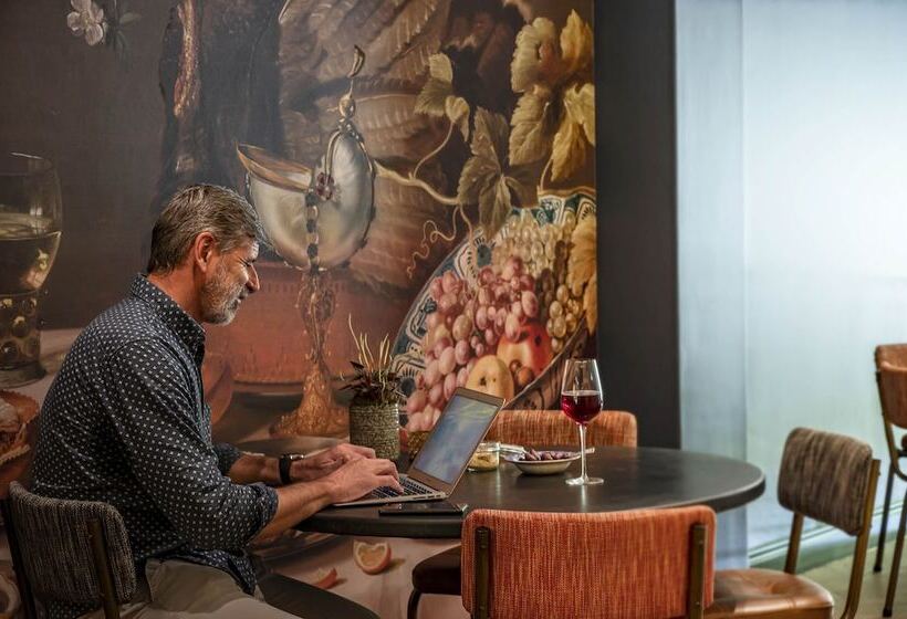 酒店 Labotessa Luxury Boutique