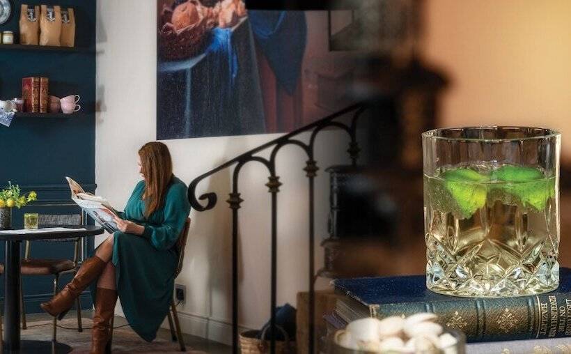 酒店 Labotessa Luxury Boutique