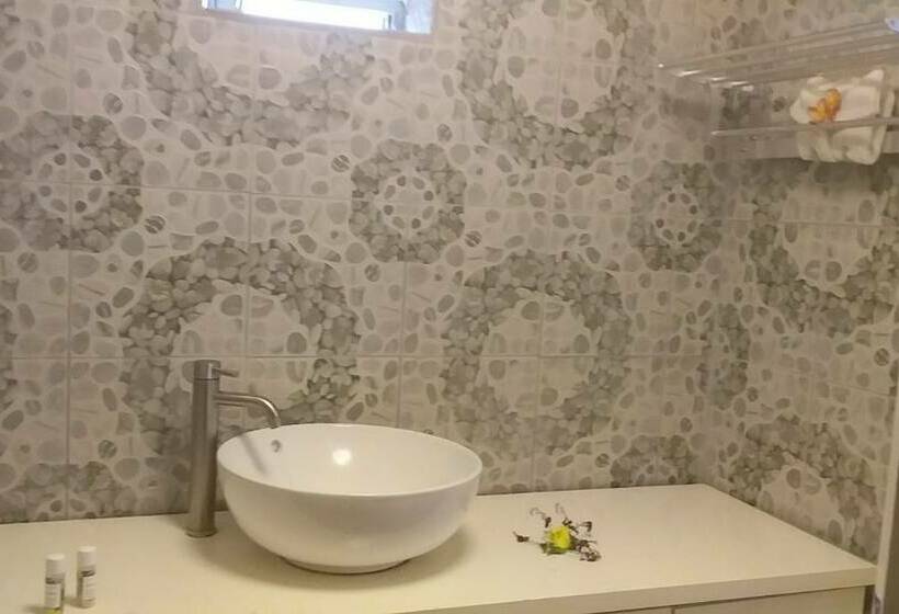 בית מלון כפרי Victoria  Fiji