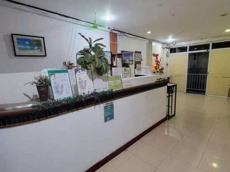 هتل Wjv Inn Marigondon