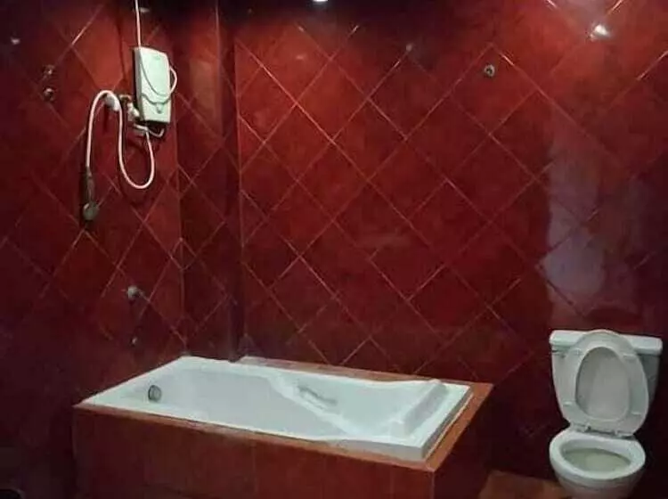 هتل Wjv Inn Marigondon