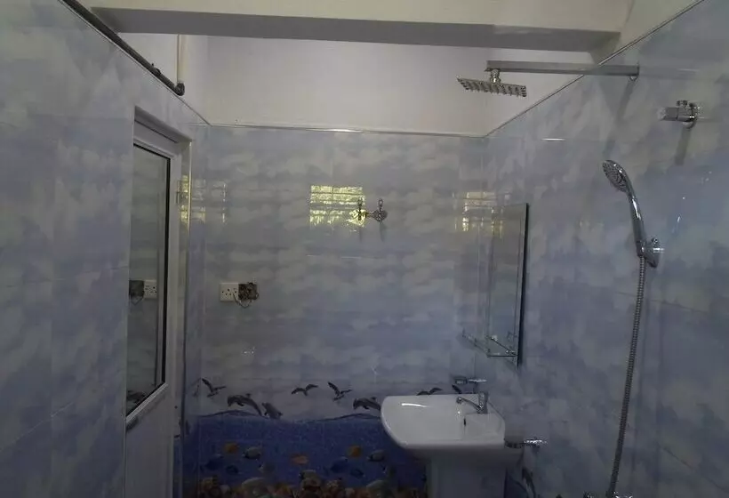 پانسیون Amada Lake View Homestay