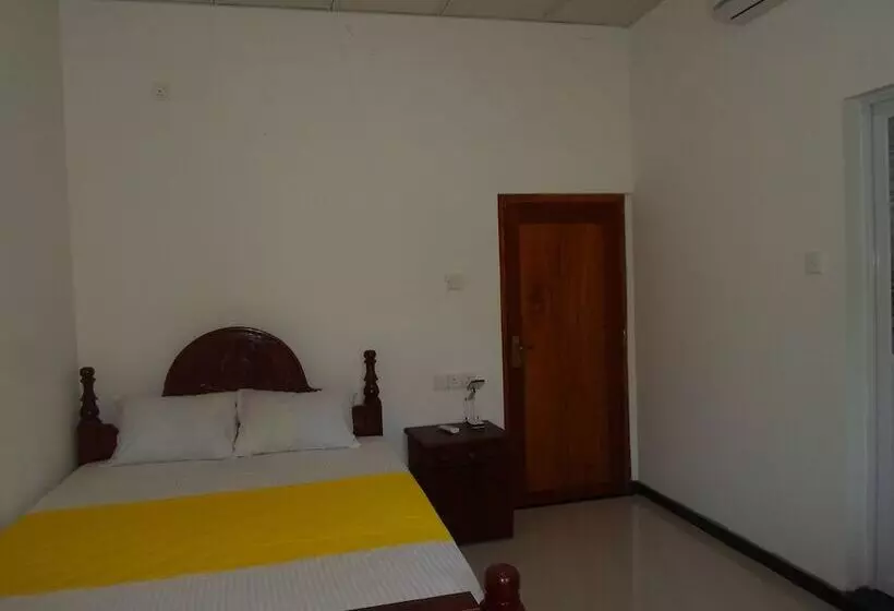 پانسیون Amada Lake View Homestay