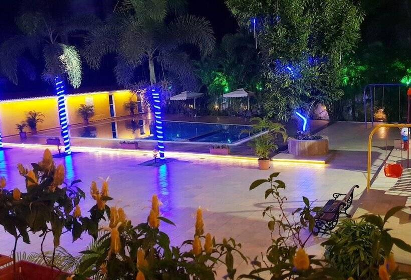 Resort Silver Hills Lonavala