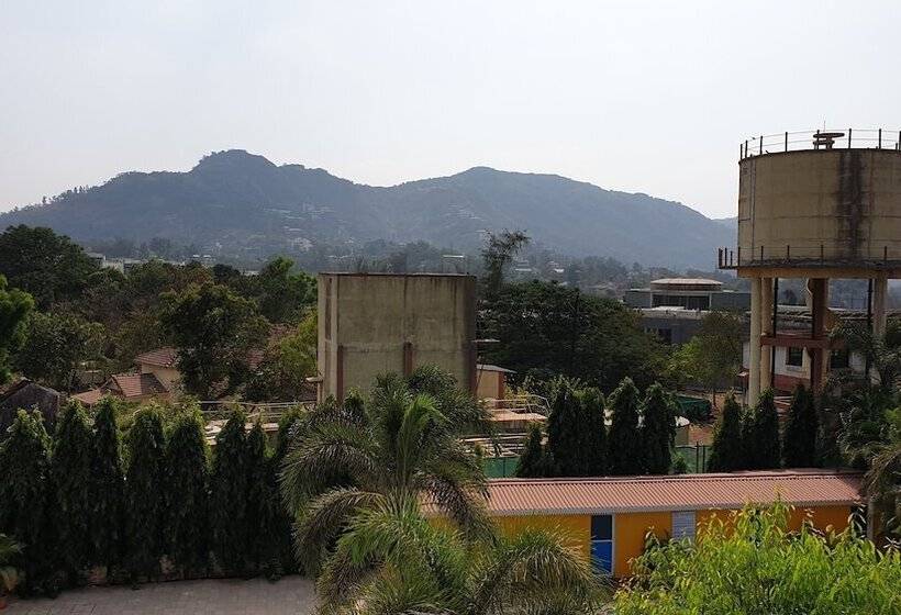 Resort Silver Hills Lonavala