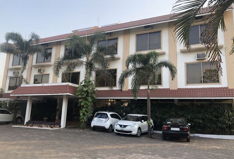 Resort Silver Hills Lonavala