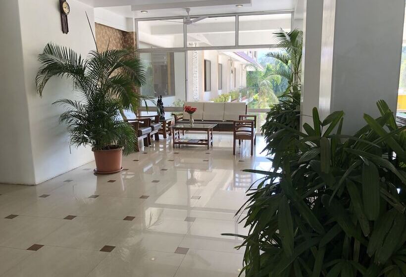 Resort Silver Hills Lonavala