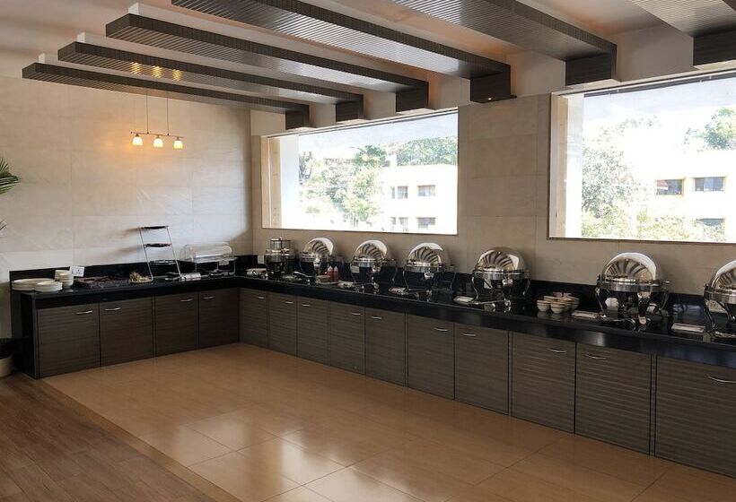 Resort Silver Hills Lonavala