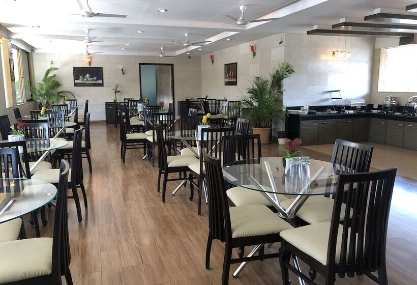 Resort Silver Hills Lonavala