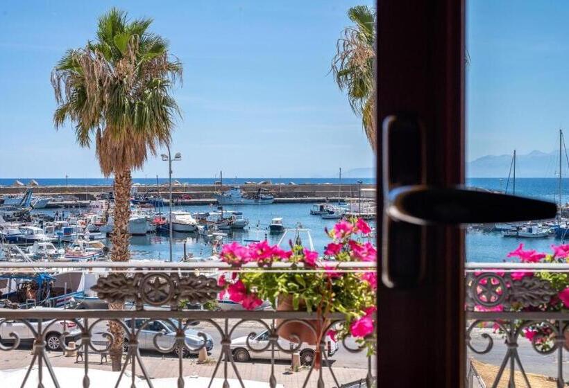 Stenopus Greco Casa Per Affitti Turistici