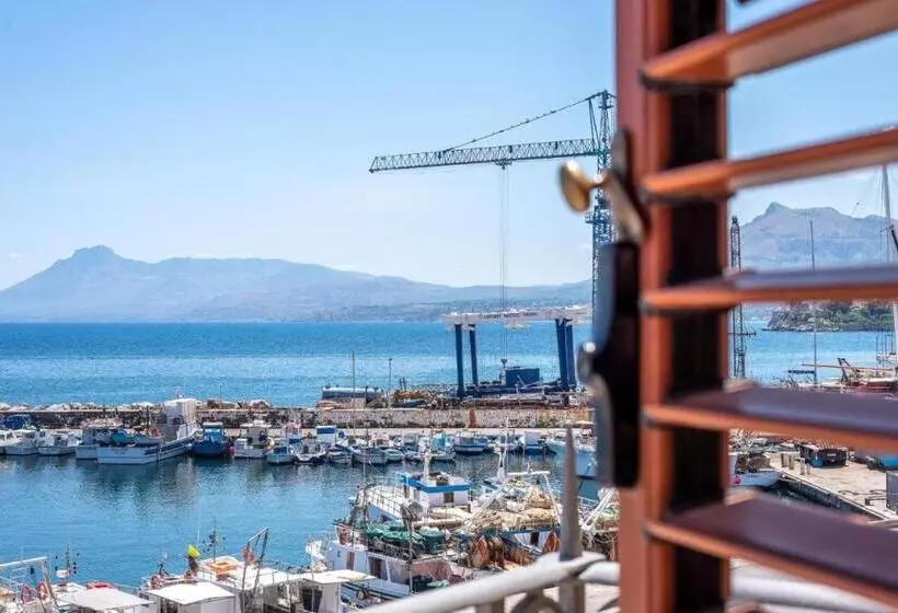 Stenopus Greco Casa Per Affitti Turistici