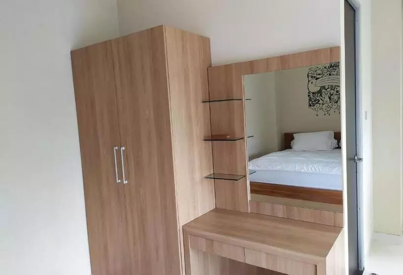 ユースホステル Footprints Xperience