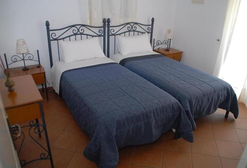 Christoforos Apartments