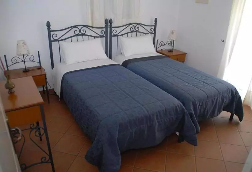 Christoforos Apartments