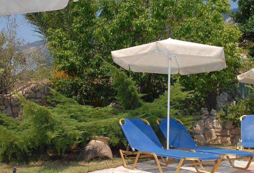 Christoforos Apartments