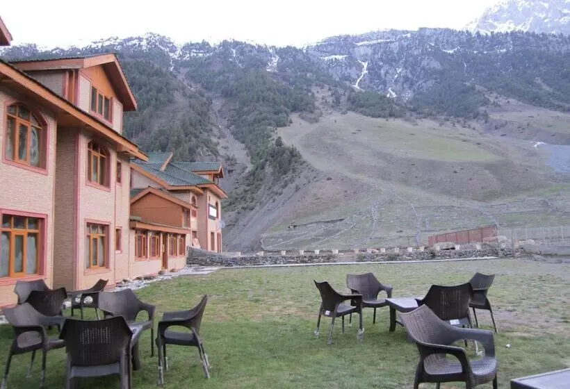 Hotel Akbar Sonamarg