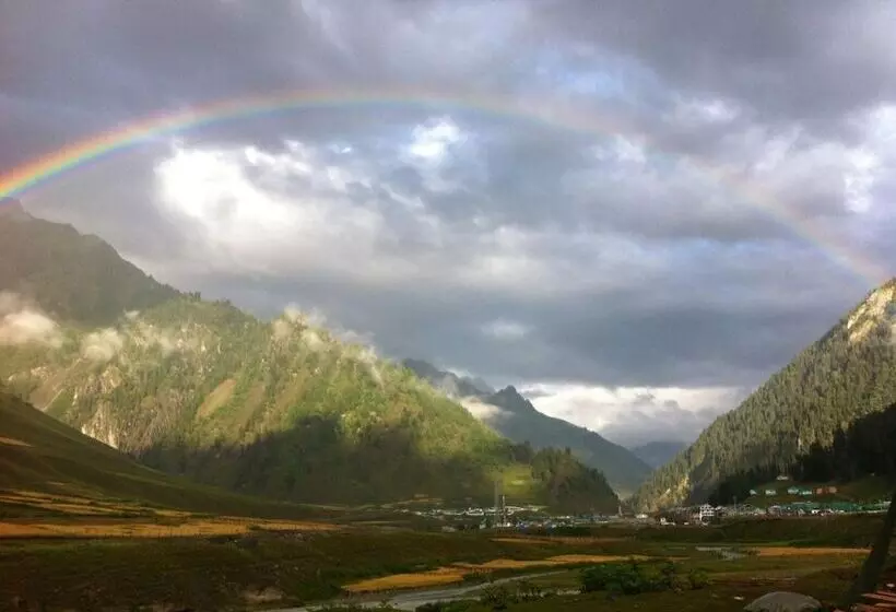 Hotel Akbar Sonamarg