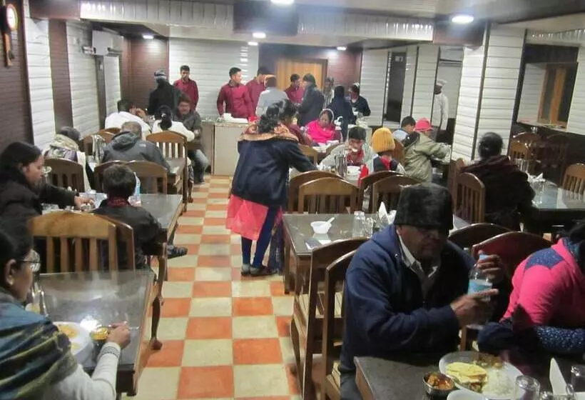 Hotel Akbar Sonamarg