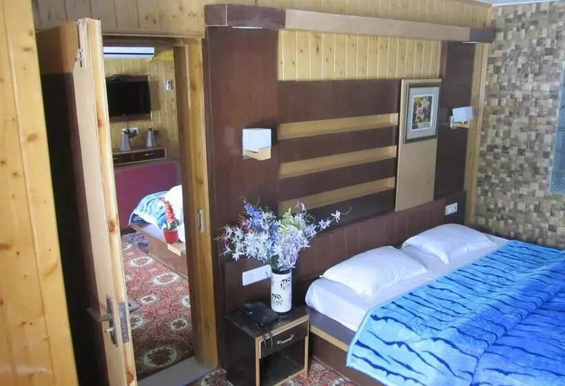 Hotel Akbar Sonamarg