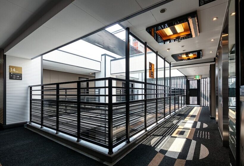 Apa Hotel Osaka Umeda