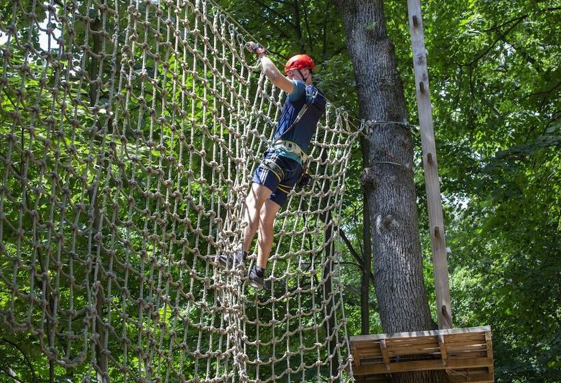 هتل Etno Naselje Vrdnička Kula