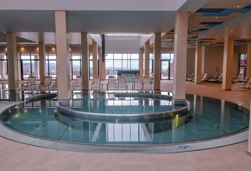 هتل Etno Naselje Vrdnička Kula