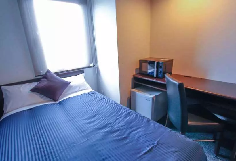 Hotelli Livemax Kobesannomiya