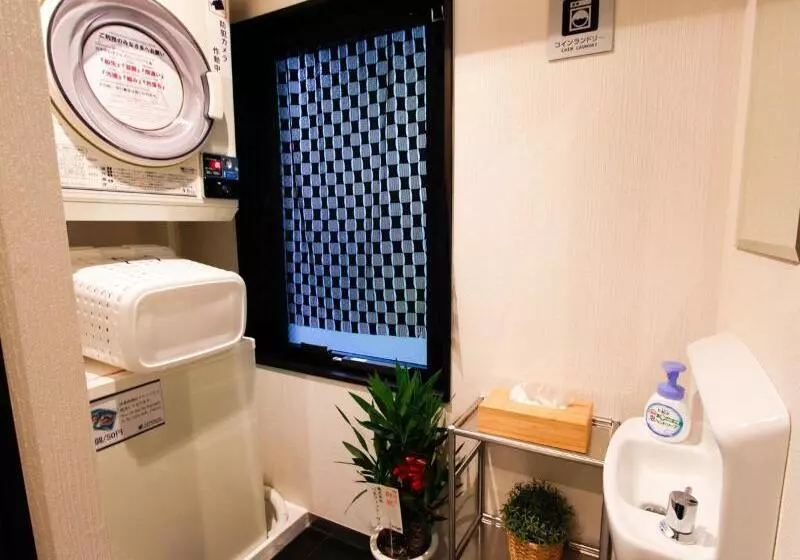 Hotelli Livemax Kobesannomiya